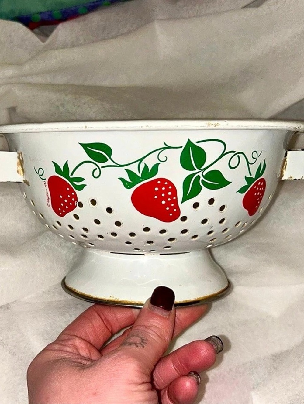 Vintage 1983 Teleflora Strawberry Enamelware Colander